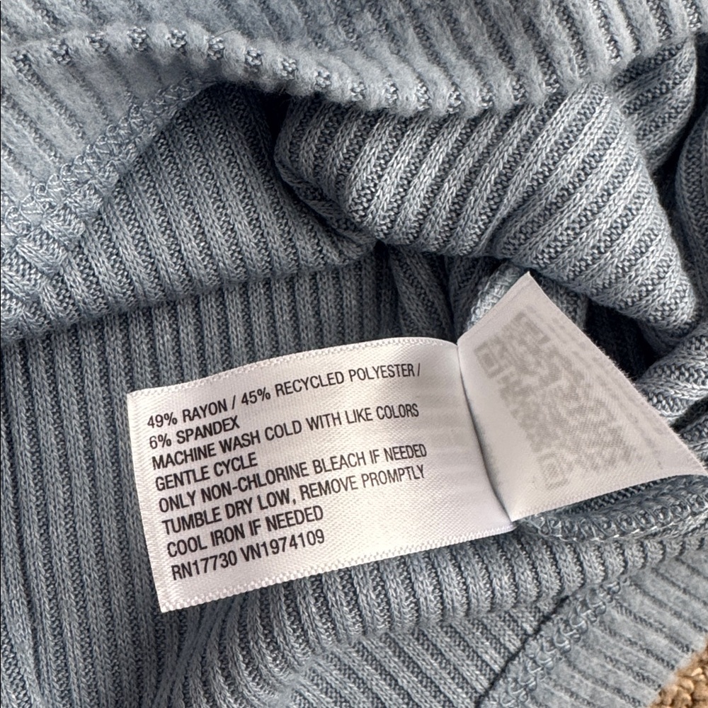 D122 NWT Universal Thread Women's Drop Waist Ribbed Knit Midi Dress - Size: XS - Picture 4 of 5